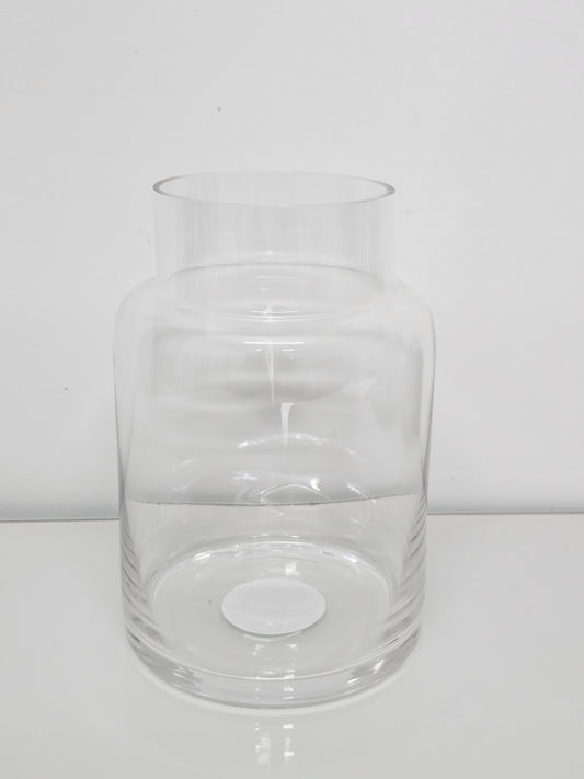 Clear vase